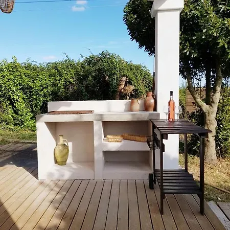 בית נופש La Maison Du Garde-Barriere L'Ile-d'Olonne